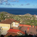 Pajar - Tabaiba By Tor * Icod De Los Vinos